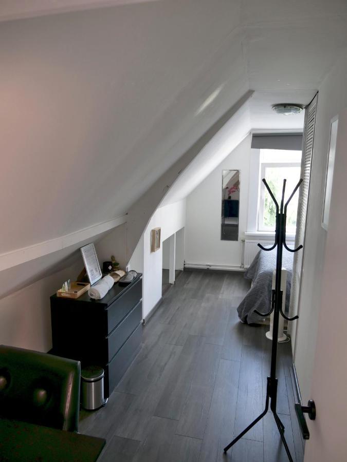 The Diesel Bed And Breakfast Rotterdam Exteriör bild